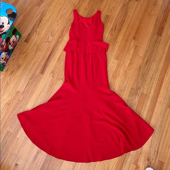 BCBGMAXAZRIA red peplum gown - Picture 2 of 4